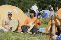 Ансамбль Уг Шиг, Тува, на фестивале Этнолайф. Фото сайта Этнолайф