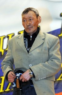 В Туве чабан-обладатель подарка от Путина приехал поддержать его на митинге в Кызыле