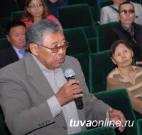 Учредителем от Республики Тыва ОНФ на съезде в Москве будет Дина Оюн 