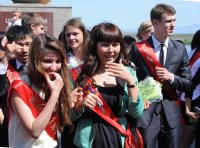 В Туве рекорд золотых медалей среди выпускников школ – 62!
