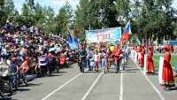 Ак-Довурак широко отметил 50-летний юбилей