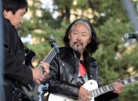 В Туве состоялась концерт-встреча "Во имя Тувы! Во славу России!"