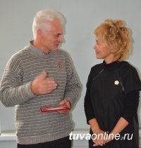 Власти Кызыла наградили лучших проектировщиков Тувы 