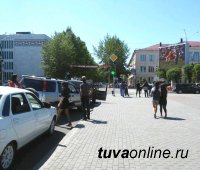 Открытием турнира по борьбе Хуреш стал Сергелен Ондар, победителем - Эрес Кара-сал