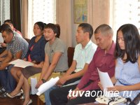 Прием работ на конкурс на лучший эскиз герба и флага города Кызыла продлен до 15 октября