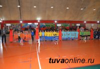 В Кызыле победителем 2-го Межрегионального турнира по мини-футболу среди школьников 2008-2009 г.р. стала команда из Черногорска В Кызыле победителем 2-го Межрегионального турнира по мини-футболу среди школьников 2008-2009 г.р. стала команда из Черногорска