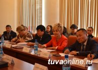Власти Кызыла провели встречу с губернаторами приграничных аймаков Монголии