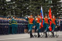 Военный парад в Кызыле 9 мая будет принимать командир 55 мотострелковой отдельной горной бригады, генерал-майор Андрей Хоптяр.