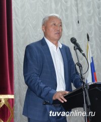 «Единая Россия» сформировала команду для участия в выборах в Хурал представителей города Кызыла