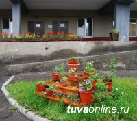 Благоустроители Кызыла. Валентина Павловна Стрельникова Благоустроители Кызыла. Валентина Павловна Стрельникова