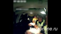 Кызылчанин ответит перед законом за попытку дачи взятки сотрудникам ГИБДД Тувы