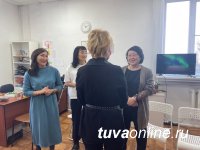 Сенатор Дина Оюн предложила министру МВД  по Республике Тыва в ходе его отчета в парламенте чаще выезжать в кожууны