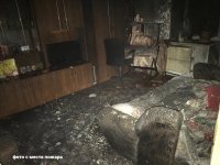 В Туве пожарные спасли пожилую женщину из горящей квартиры