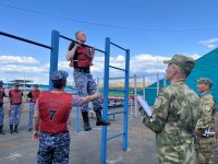 В Туве офицеру Росгвардии Соруку С. вручена медаль Жукова