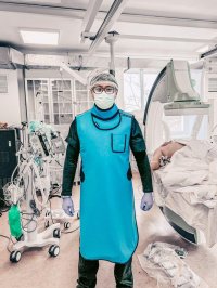 Тувинский врач Эрес Чадамба заведует реанимацией и преподаёт в Бердянском медколледже Запорожской области