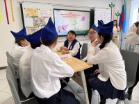 В Туве в игре на финграмотность в Школе-интернате для детей с нарушениями слуха лучшие "Бизнесмены", "Финансисты" и "Адреналин"