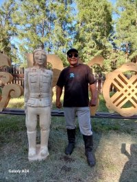 Начын Монгуш завоевал Гран-При конкурса мастеров резьбы по дереву "Образ Победы"