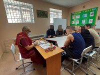 В Туве буддийских монах поделился с несовершеннолетними в СИЗО, как справляться с трудностями