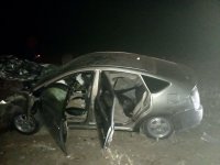 В Дзун-Хемчикском кожууне Тувы легковой автомобиль врезался в трактор. Пострадали шесть человек