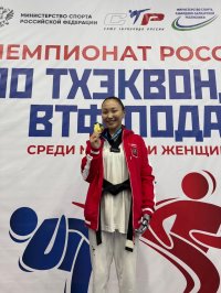 Паралимпийская спортсменка из Тувы Джецун-Шолбана Кара-оол завоевала золото чемпионата России по тхэквондо