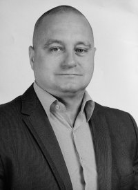 На 45-м году жизни остановилось сердце депутата городского парламента, одного из главных благоустроителей Кызыла Романа Поманисочкина