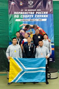 Сборная команда Тувы по спортивной борьбе (спорт глухих) стала серебряным призером Первенства России