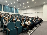 Школьников Тувы знакомят с наиболее востребованными профессиями