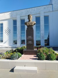 Аэропорт Кызыла предлагают назвать в честь первого летчика Тувы Чооду Кидиспея