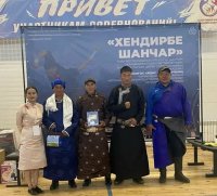 Житель Бурятии выиграл автомобиль в турнире по разбиванию хребтовой кости и подарил его семье погибшего участника СВО из Тувы