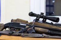До 45 тысяч рублей могут получить жители Тувы за сдачу незаконно хранящегося оружия