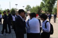 Выпускникам Тувы разъяснили, кто имеет право пересдать неудачное ЕГЭ по математике