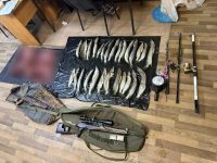 Собака, косуля и 27 щук: полиция Тувы задержала браконьеров