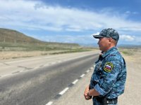 Житель Кызыла 150 часов будет наводить порядок в городе после вождения без прав